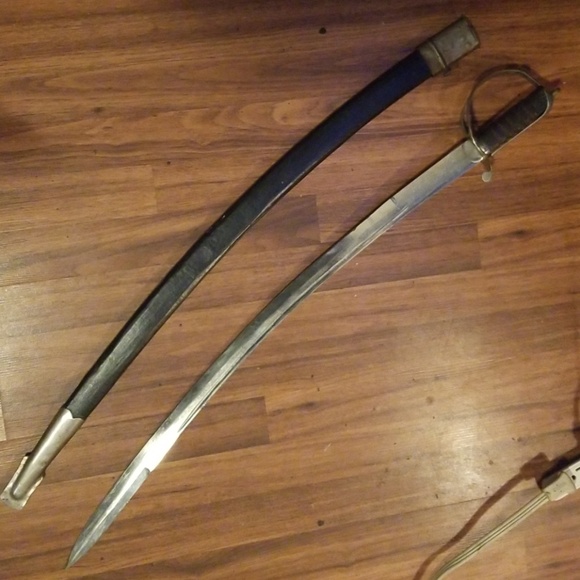 Collectable items - Picture 1 of 3